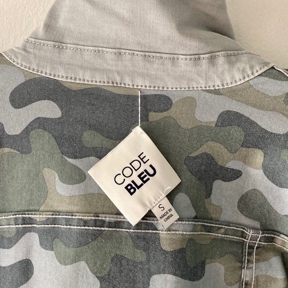 NWT Reversible Grey Camo Denim Jacket Code Bleu - Picture 5 of 6